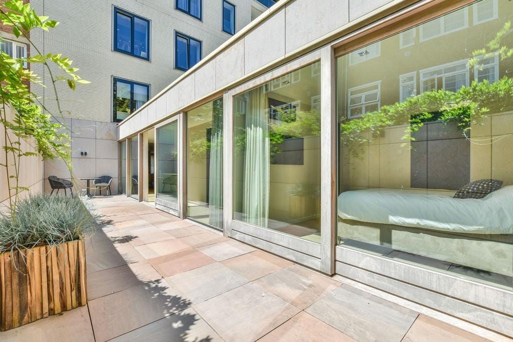 Foto 30 van Banstraat 25-B