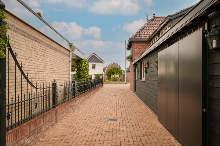 Foto 43 van Rooijsestraat 103-A