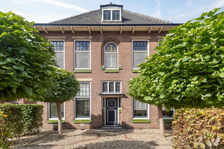 Hoofdstraat 12