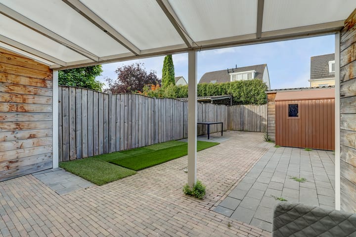 Foto 23 van Albert Camuslaan 11