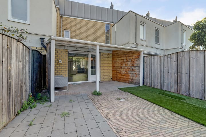 Foto 26 van Albert Camuslaan 11