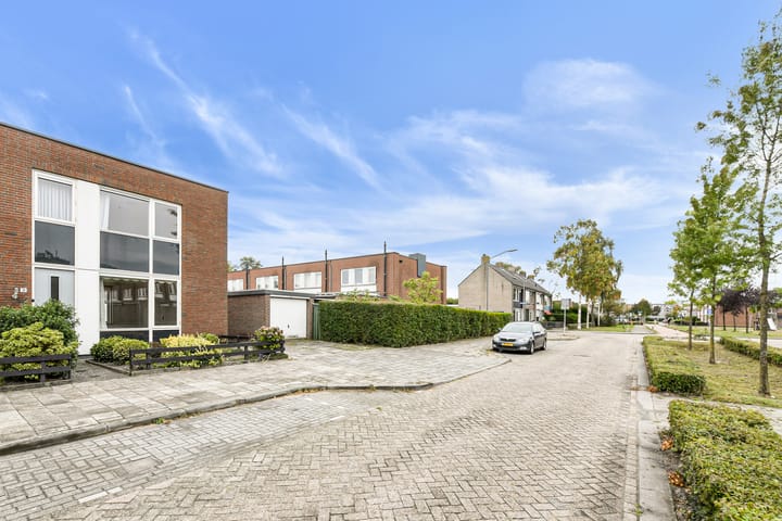 Foto 28 van Melis Stokelaan 19