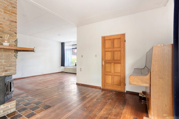 Photo 9 of Langeweid 11