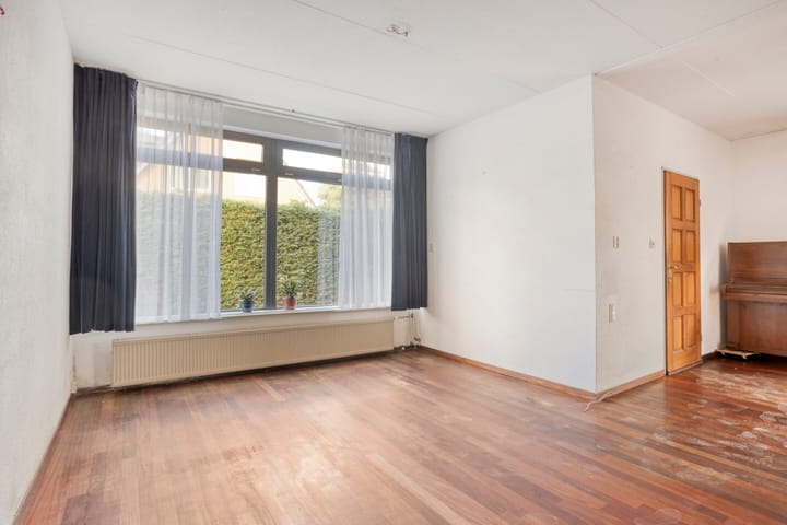 Photo 12 of Langeweid 11