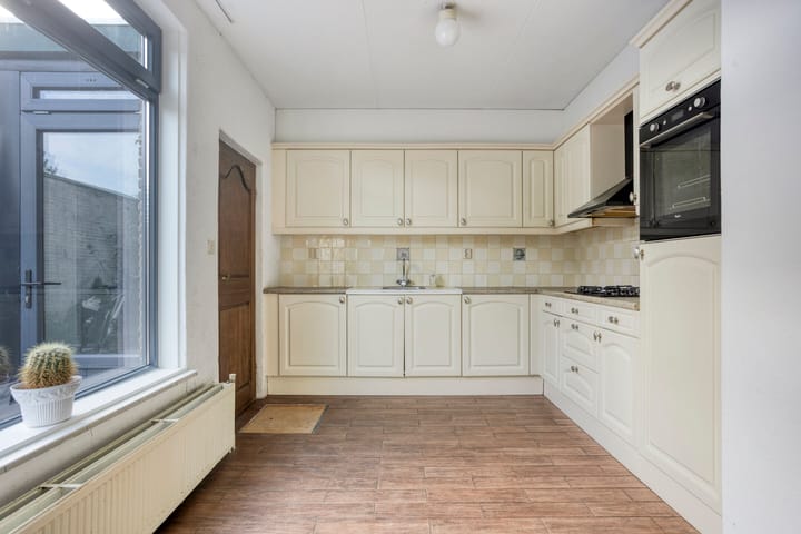 Photo 17 of Langeweid 11