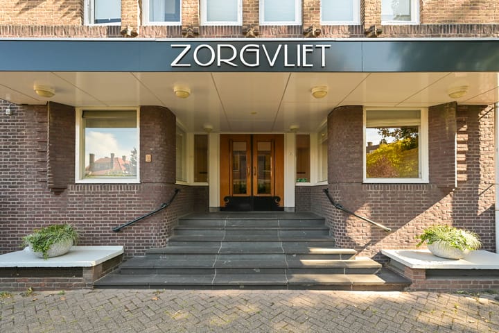 Foto 3 van Alexander Gogelweg 75-A