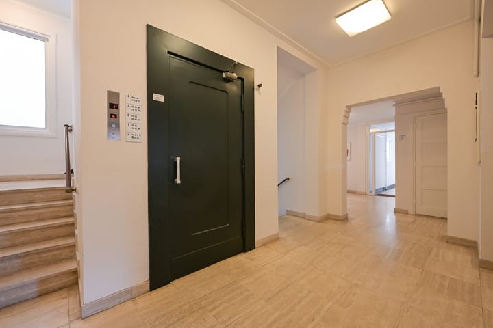 Foto 5 van Alexander Gogelweg 75-A