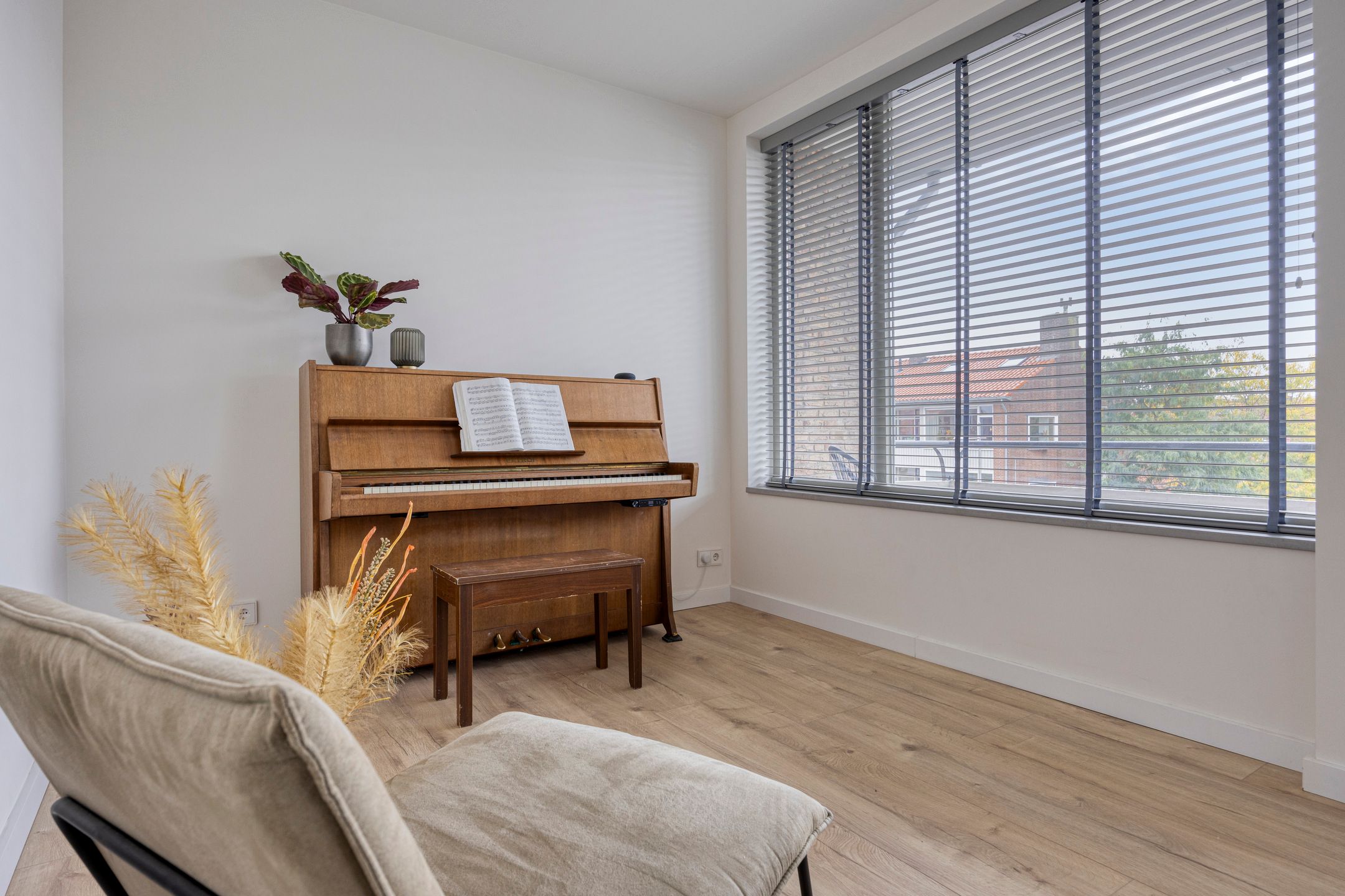 Foto 12 van Everard Meysterweg 57-C