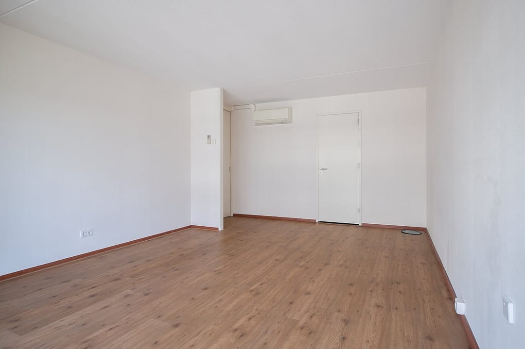 Foto 7 van Purperhoedenveem 122