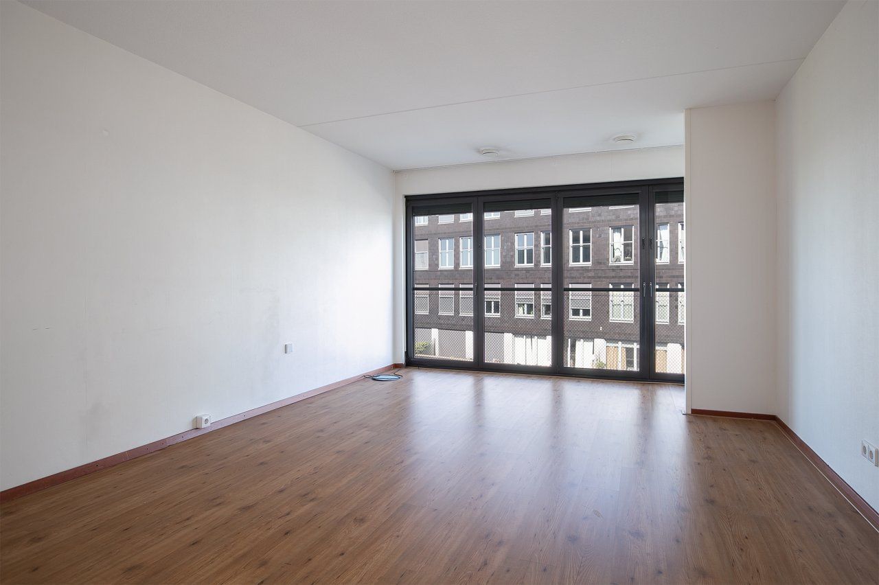 Foto 10 van Purperhoedenveem 122