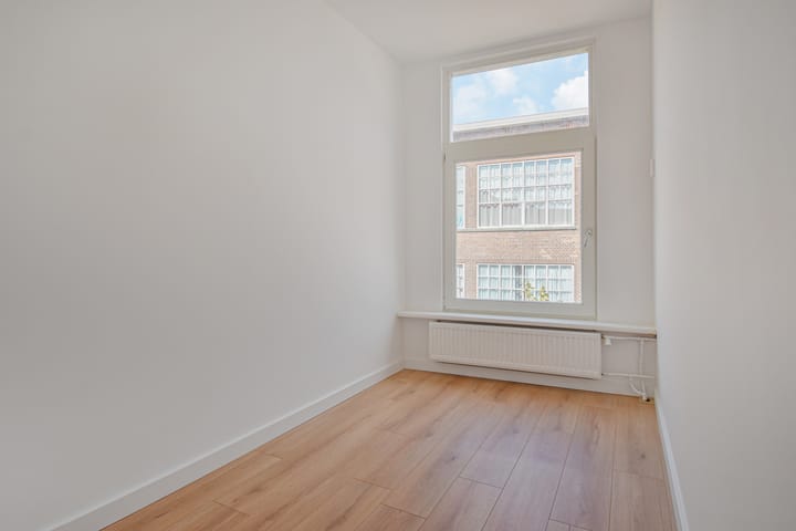 Foto 25 van Vinkensteynstraat 140