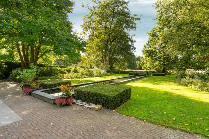 Foto 33 van Looiseweg 58