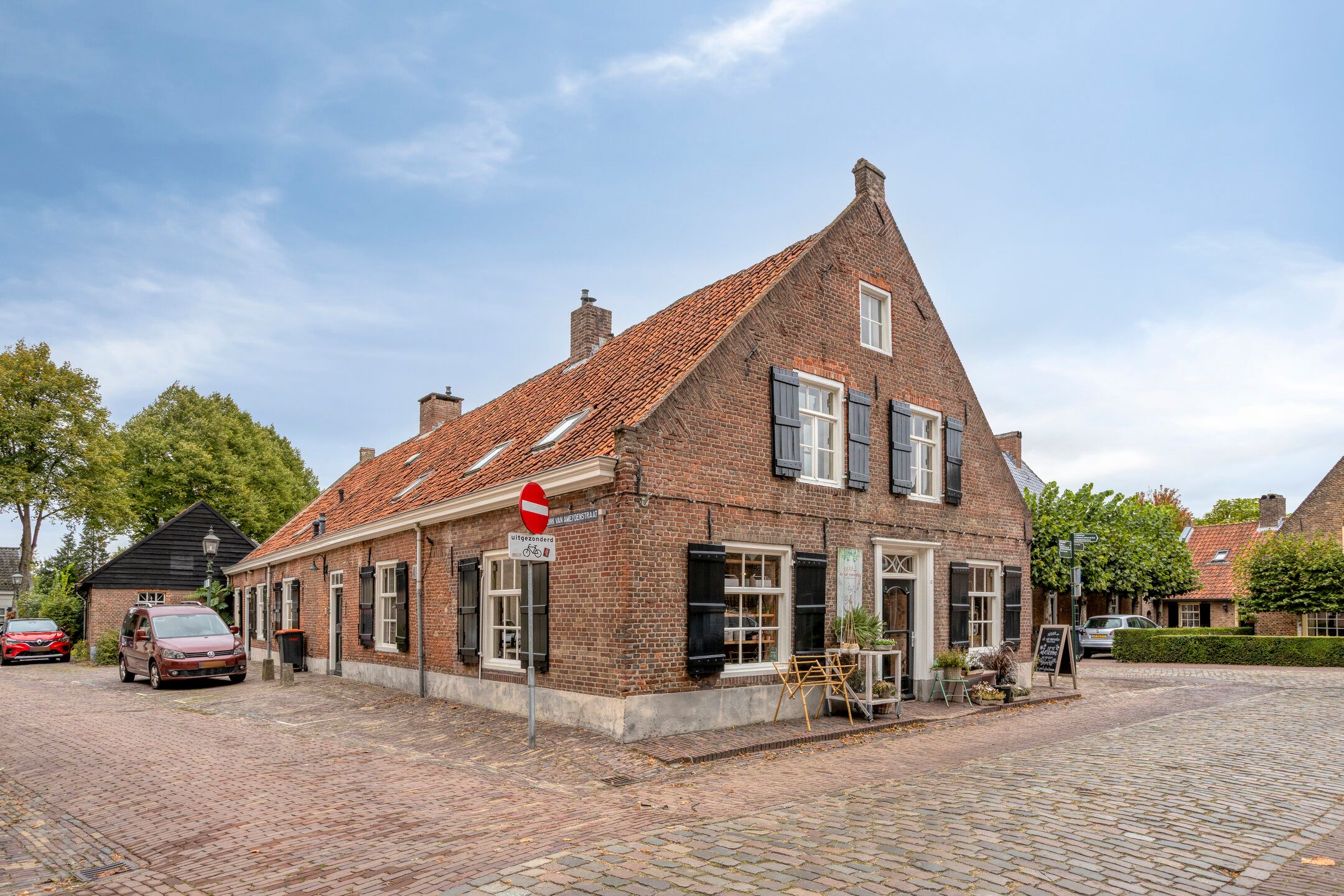 Dirk van Ameydenstraat 1