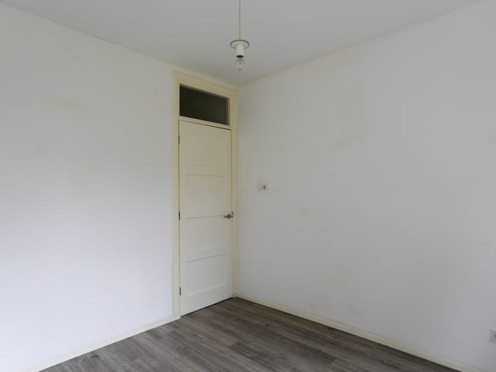 Foto 18 van Aarnout Drostlaan 61