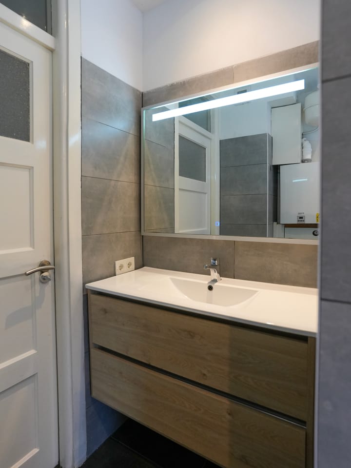 Foto 27 van Aarnout Drostlaan 61