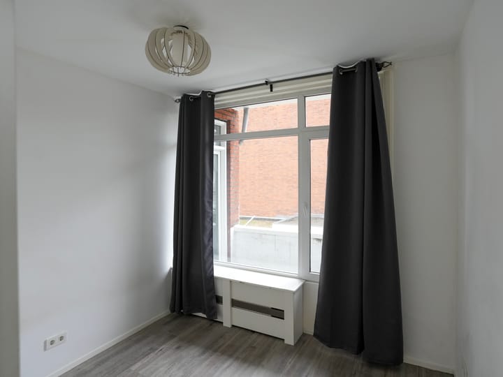 Foto 35 van Aarnout Drostlaan 61