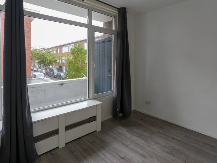 Foto 36 van Aarnout Drostlaan 61