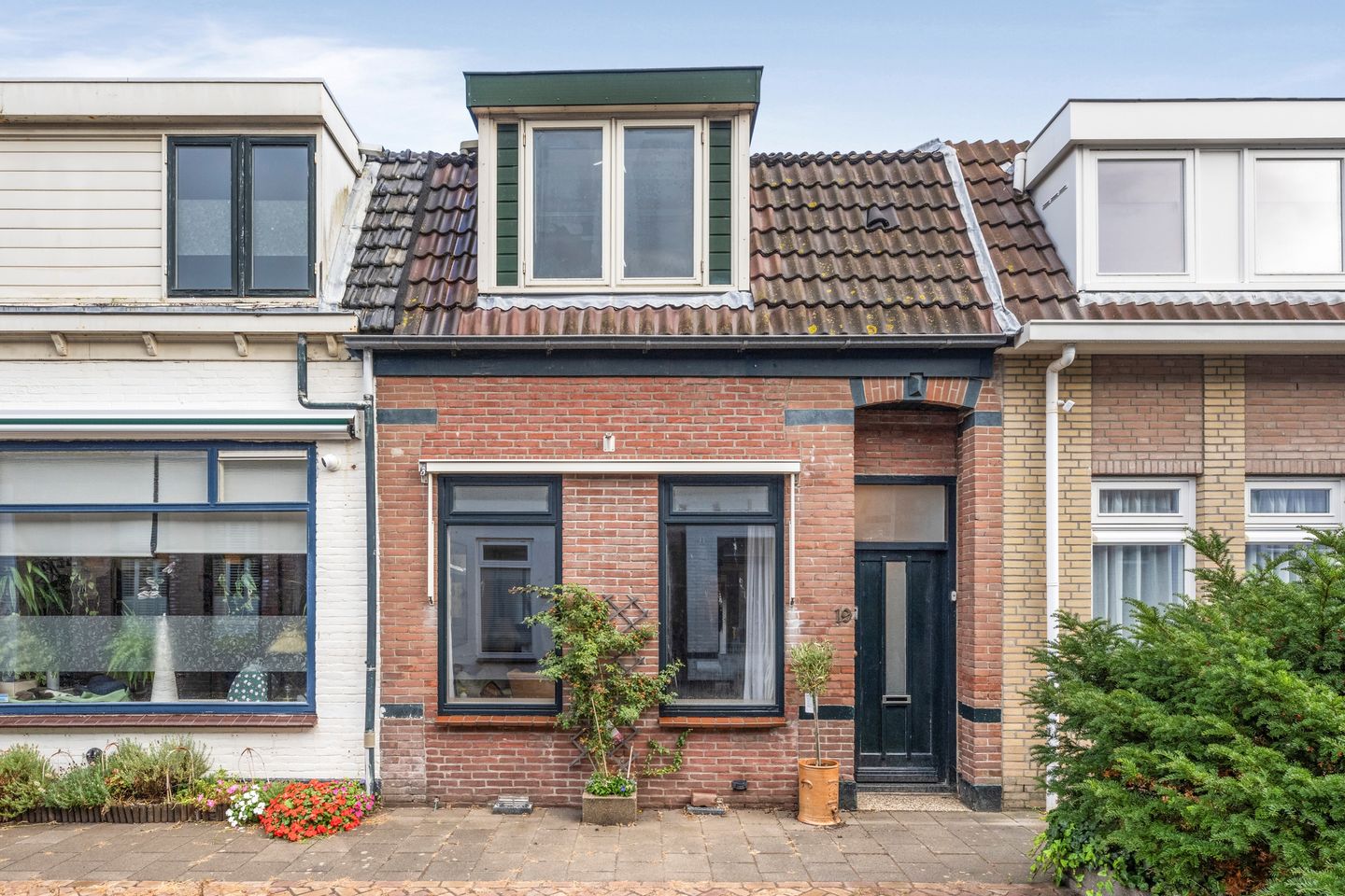 Foto 1 van Emmastraat 19