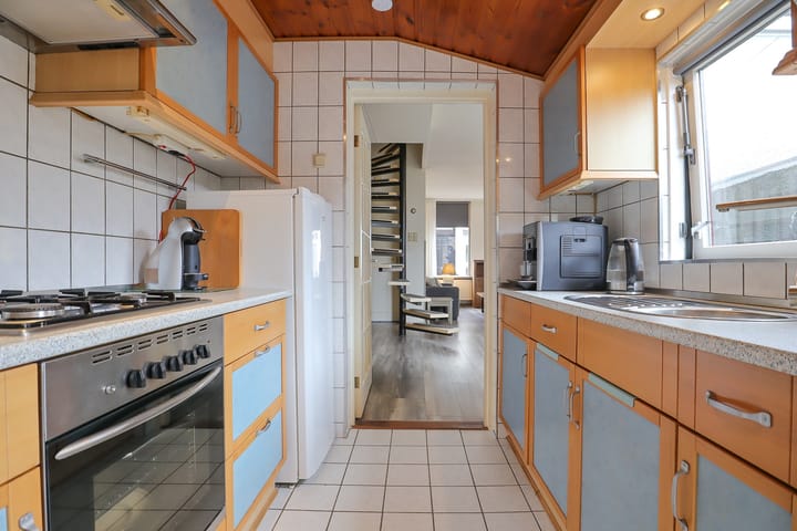 Foto 12 van Emmastraat 19