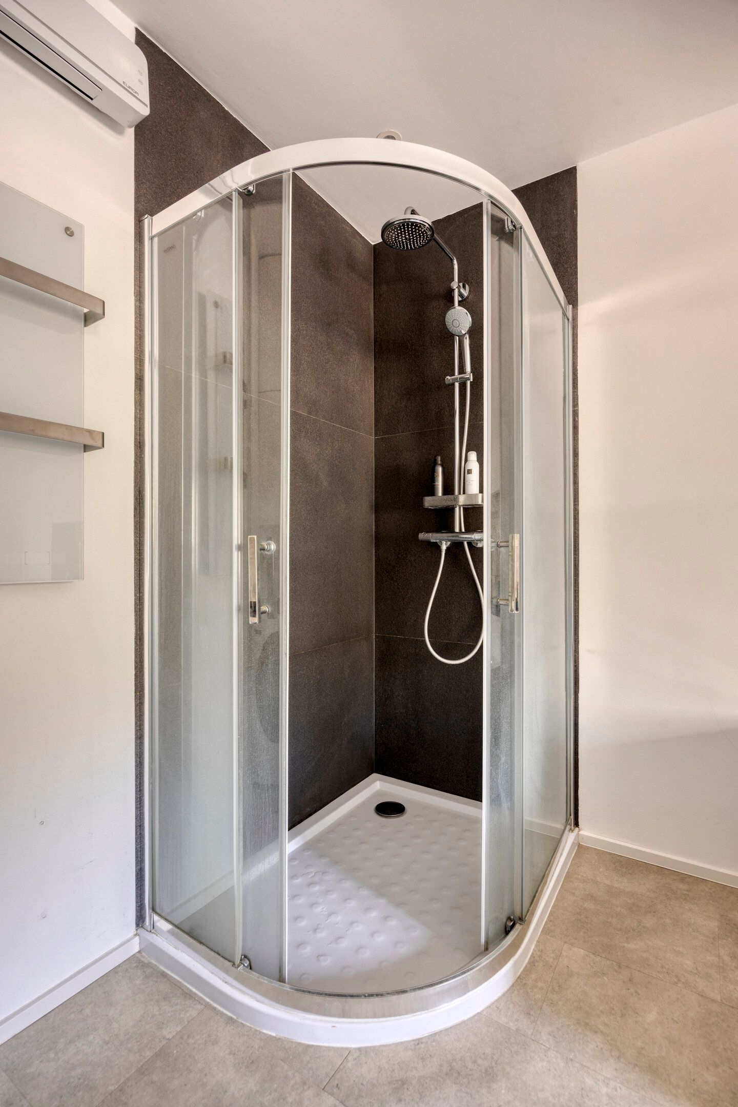 Foto 33 van Vroenhof 120