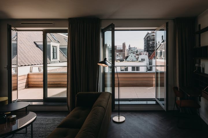 Photo 21 of Wijdesteeg 54