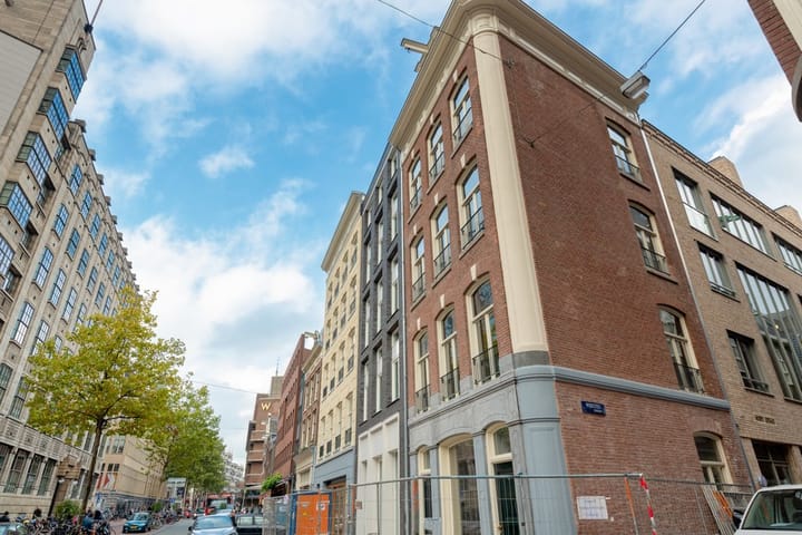 Photo 42 of Wijdesteeg 54