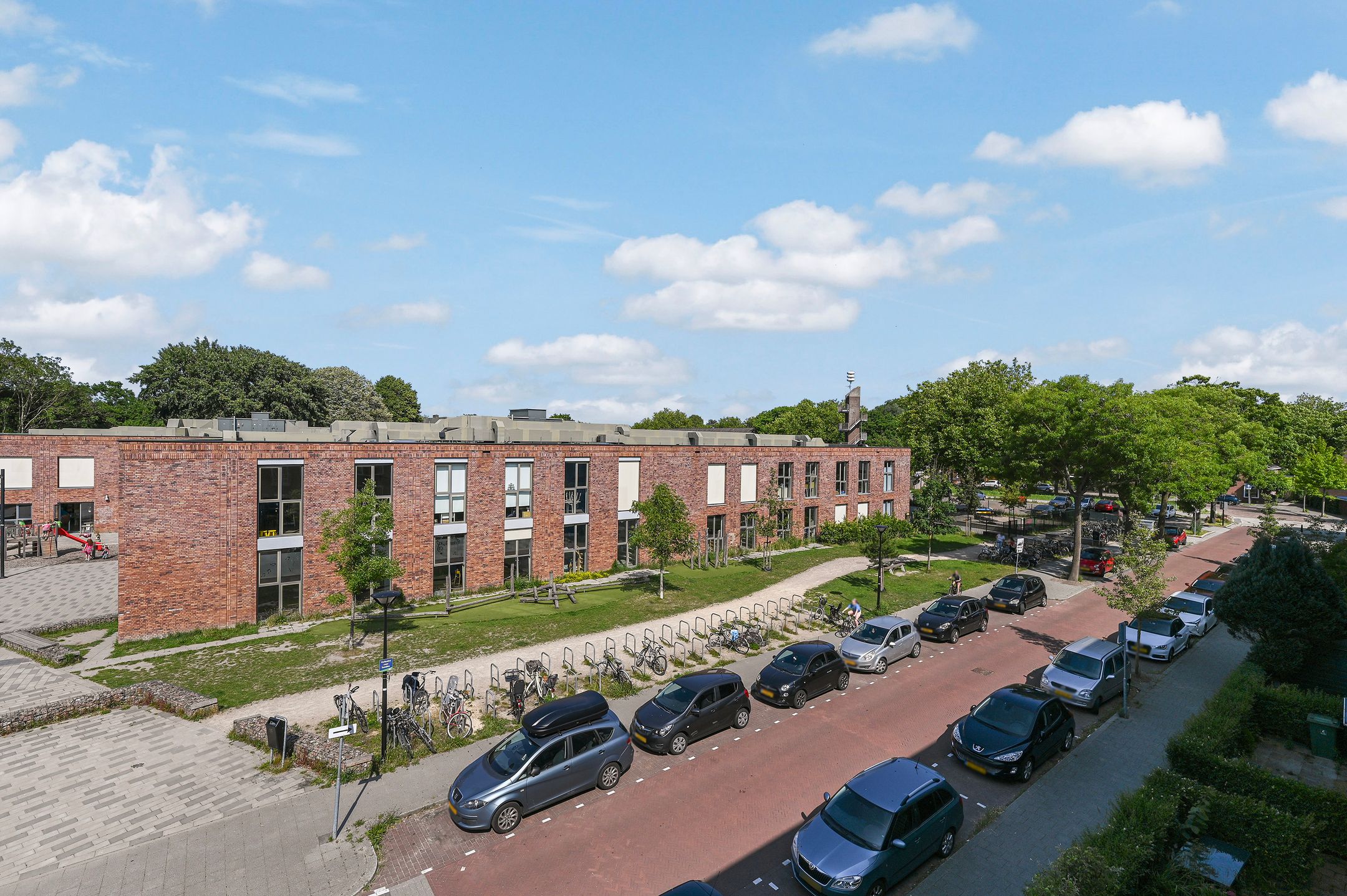 Photo 15 of Wijnandt van Elststraat 30