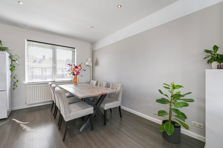 Foto 24 van Wijnandt van Elststraat 30