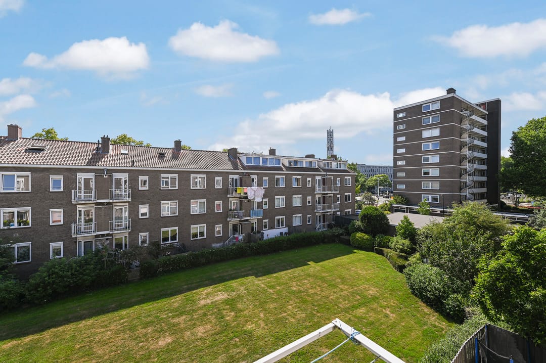 Photo 26 of Wijnandt van Elststraat 30