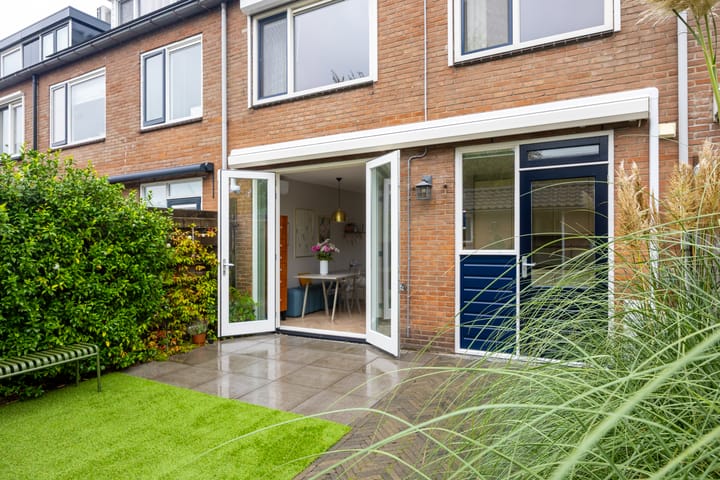 Photo 4 of Frederik van Eedenstraat 28