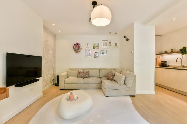 Photo 2 of Deurloostraat 33-1