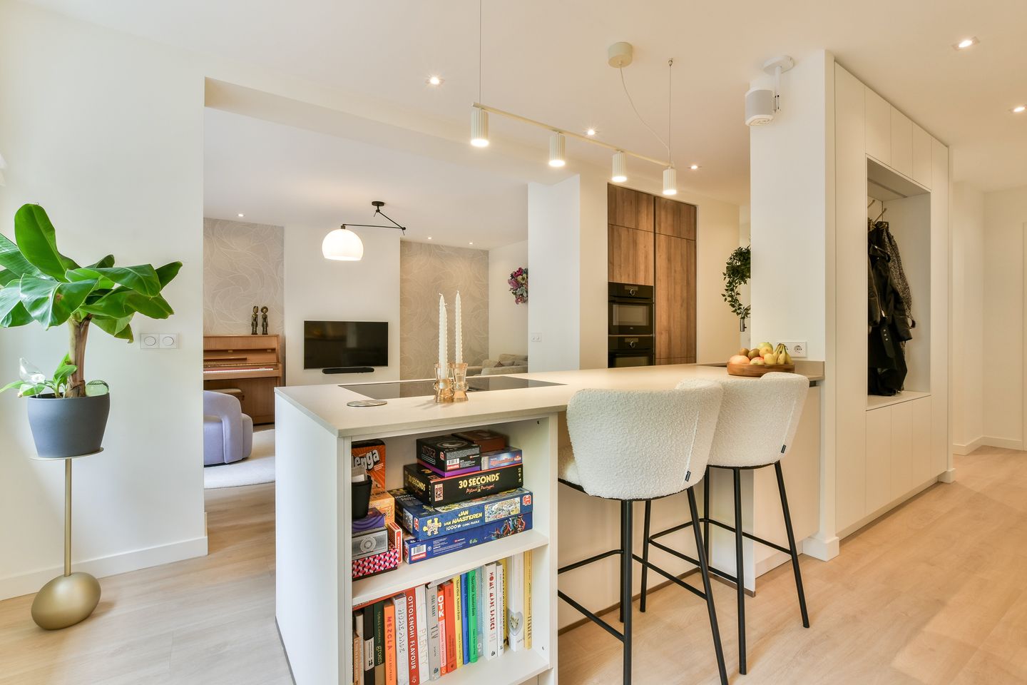 Photo 5 of Deurloostraat 33-1