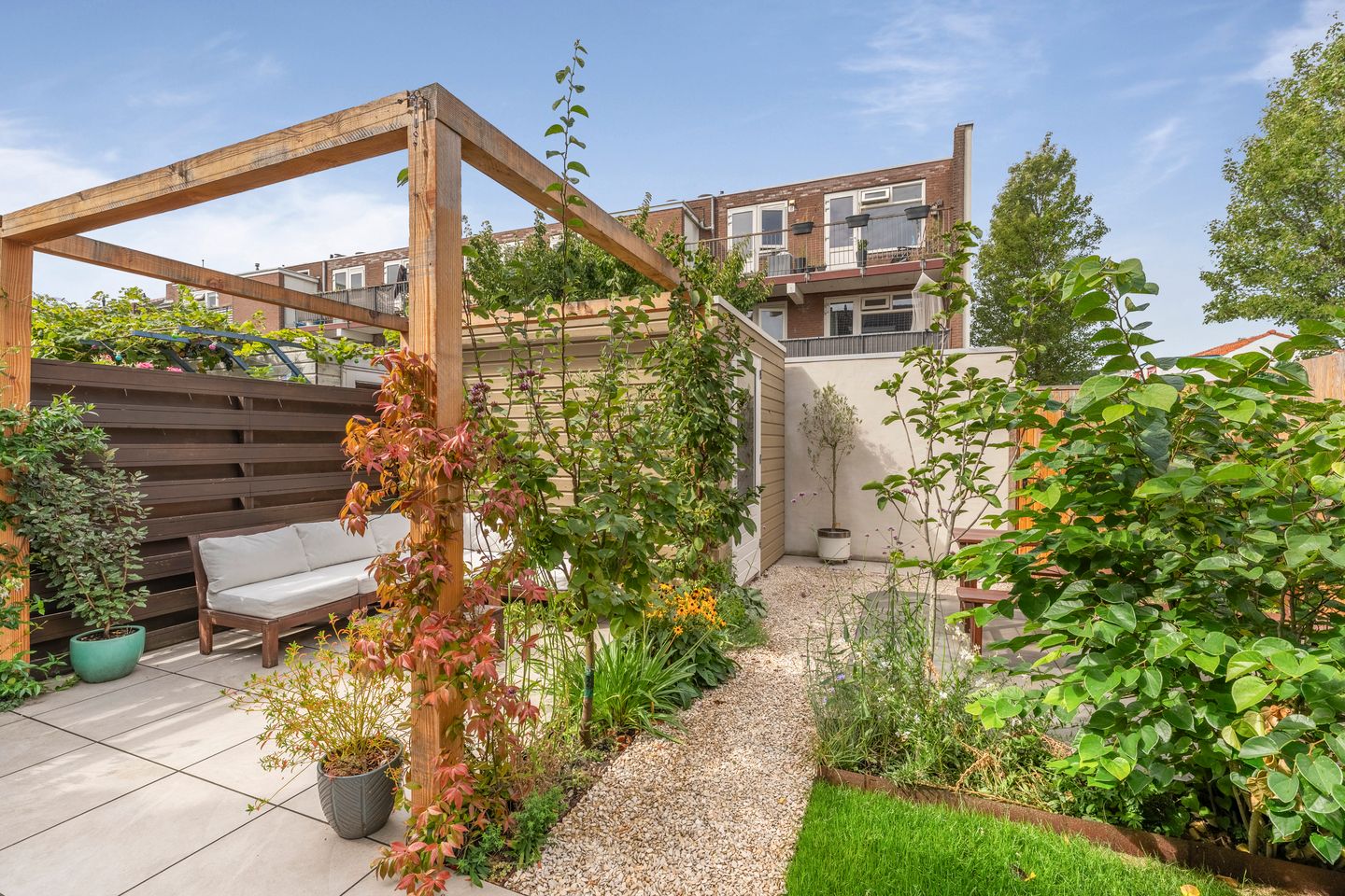 Foto 10 van A.L. Dyserinckstraat 94