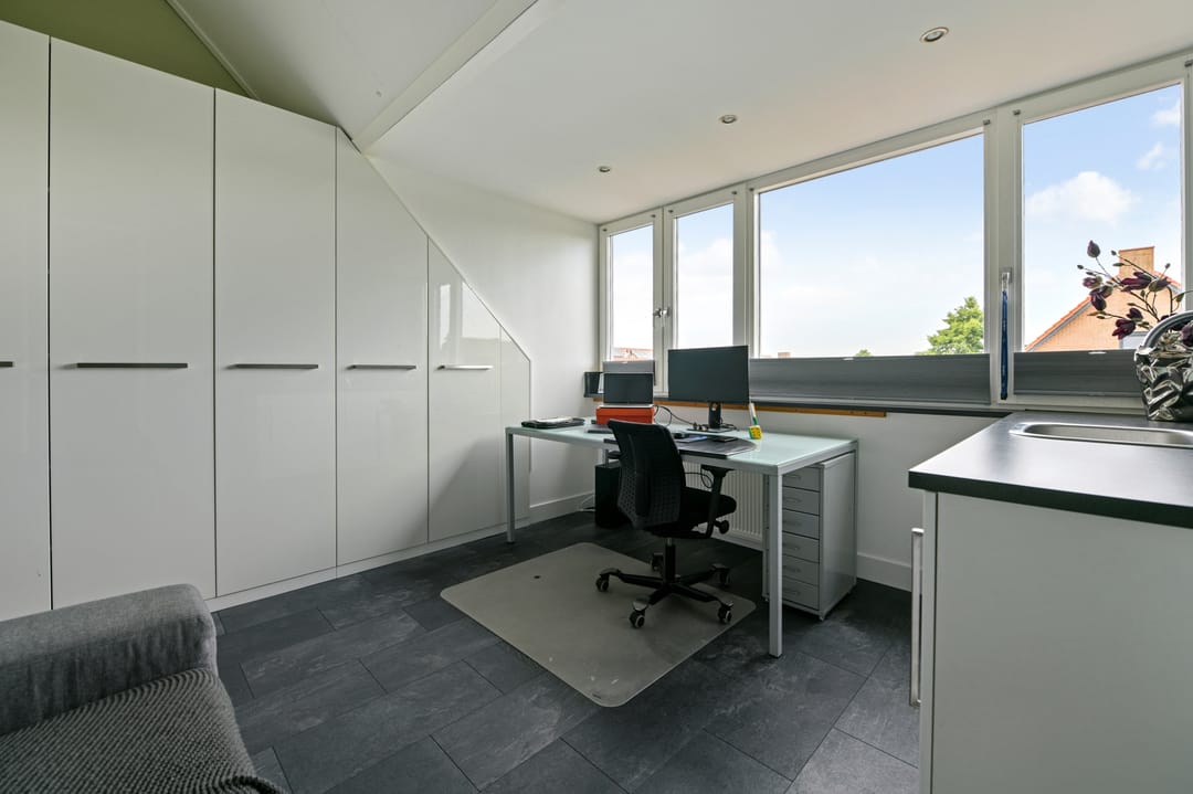 Foto 32 van L.A. Braakstraat 1