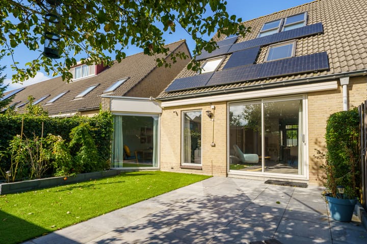 Foto 31 van Lotusbloemweg 90