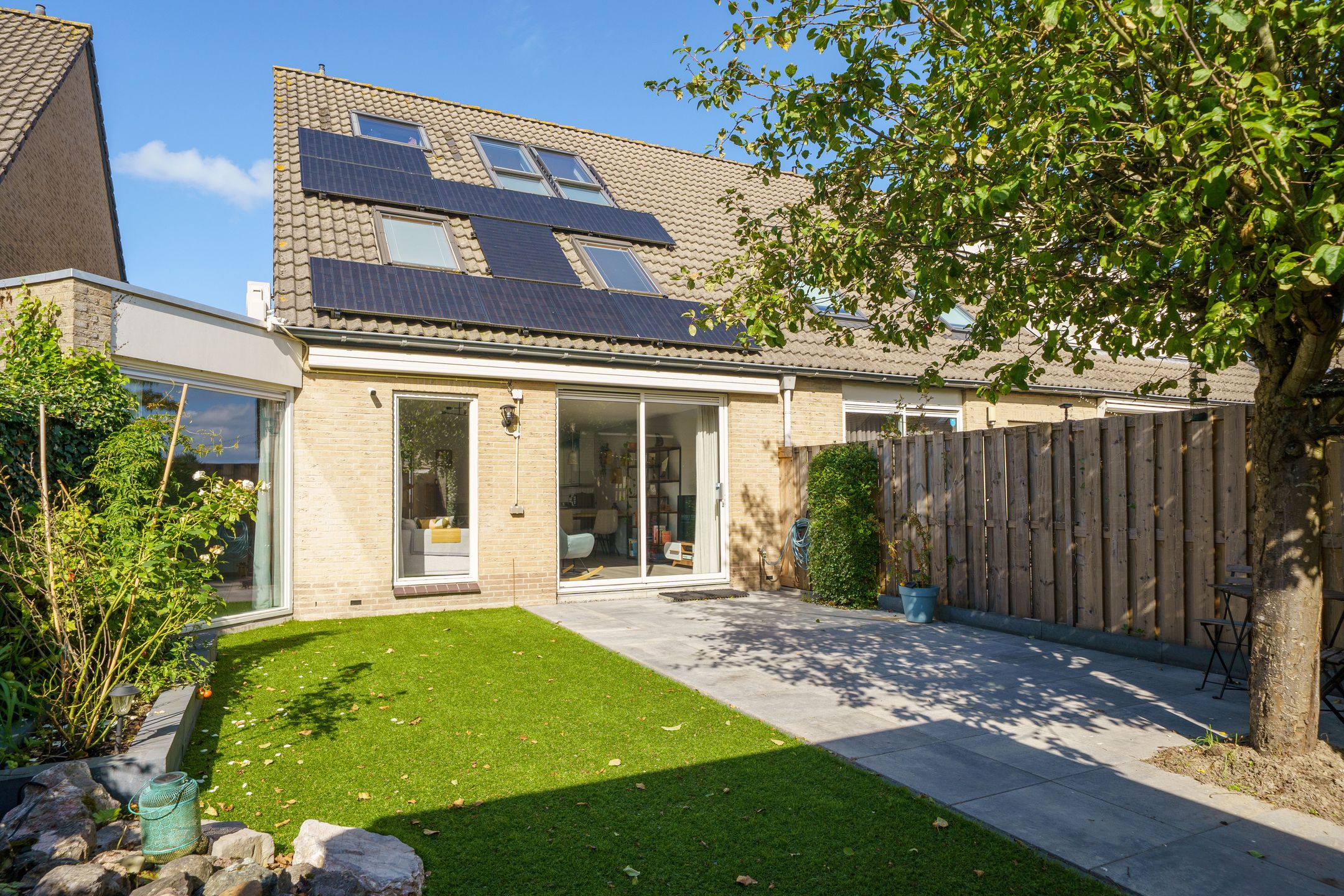 Foto 33 van Lotusbloemweg 90