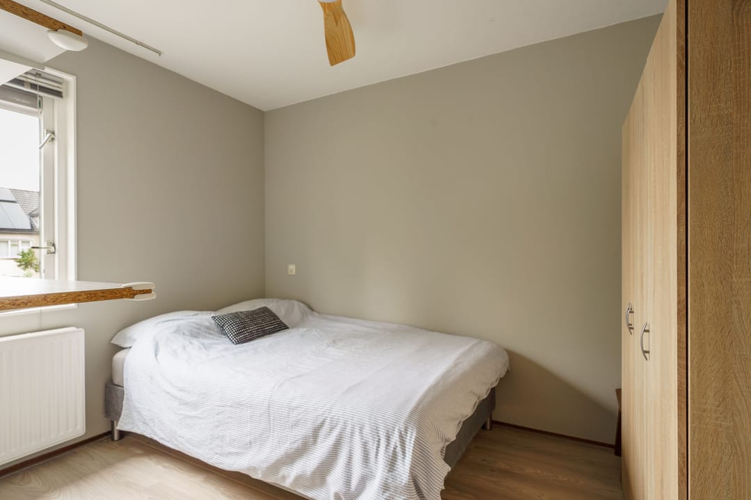 Foto 23 van Lotusbloemweg 90