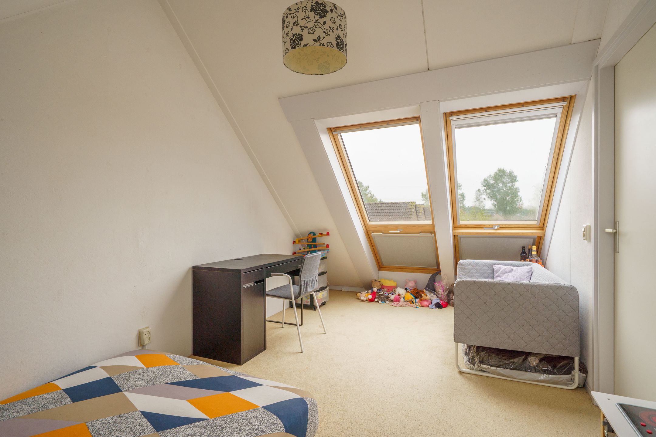 Foto 27 van Lotusbloemweg 90