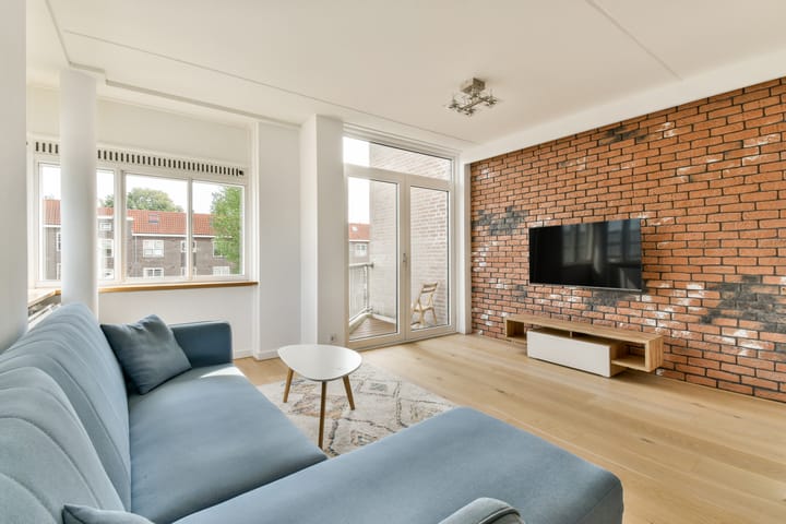 Foto 2 van Hoofdweg 127-G