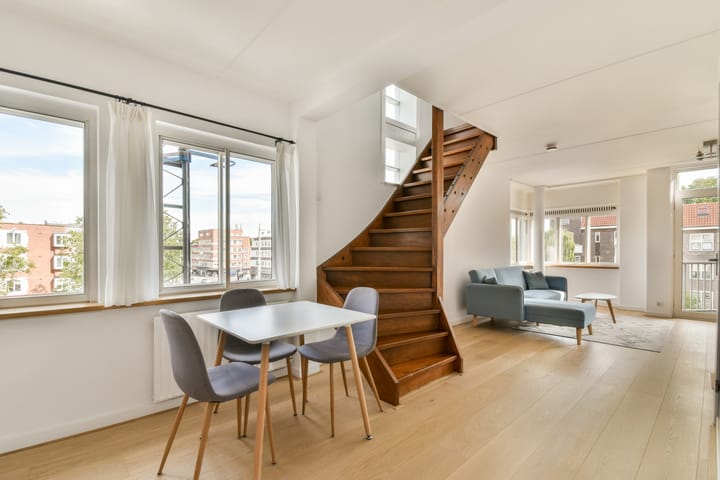 Foto 12 van Hoofdweg 127-G