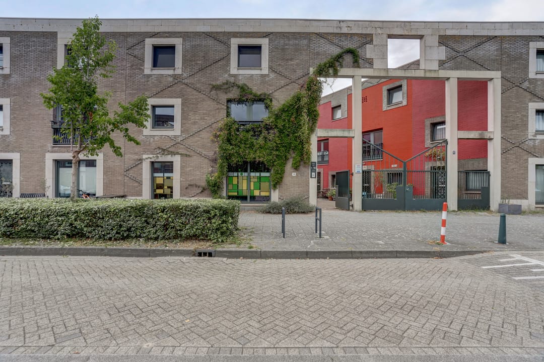 Photo 26 of Iwanhof 9