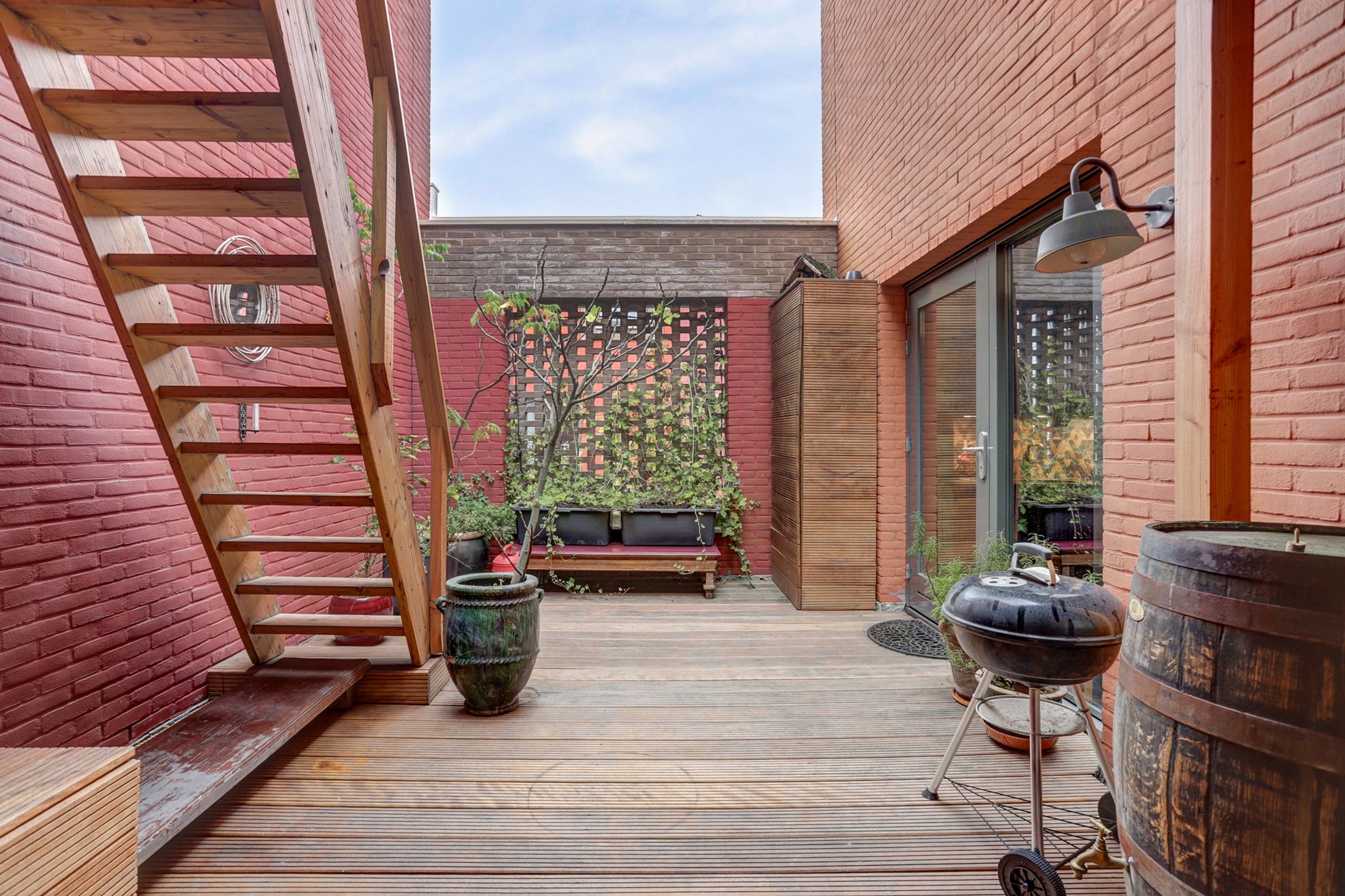 Photo 3 of Iwanhof 9