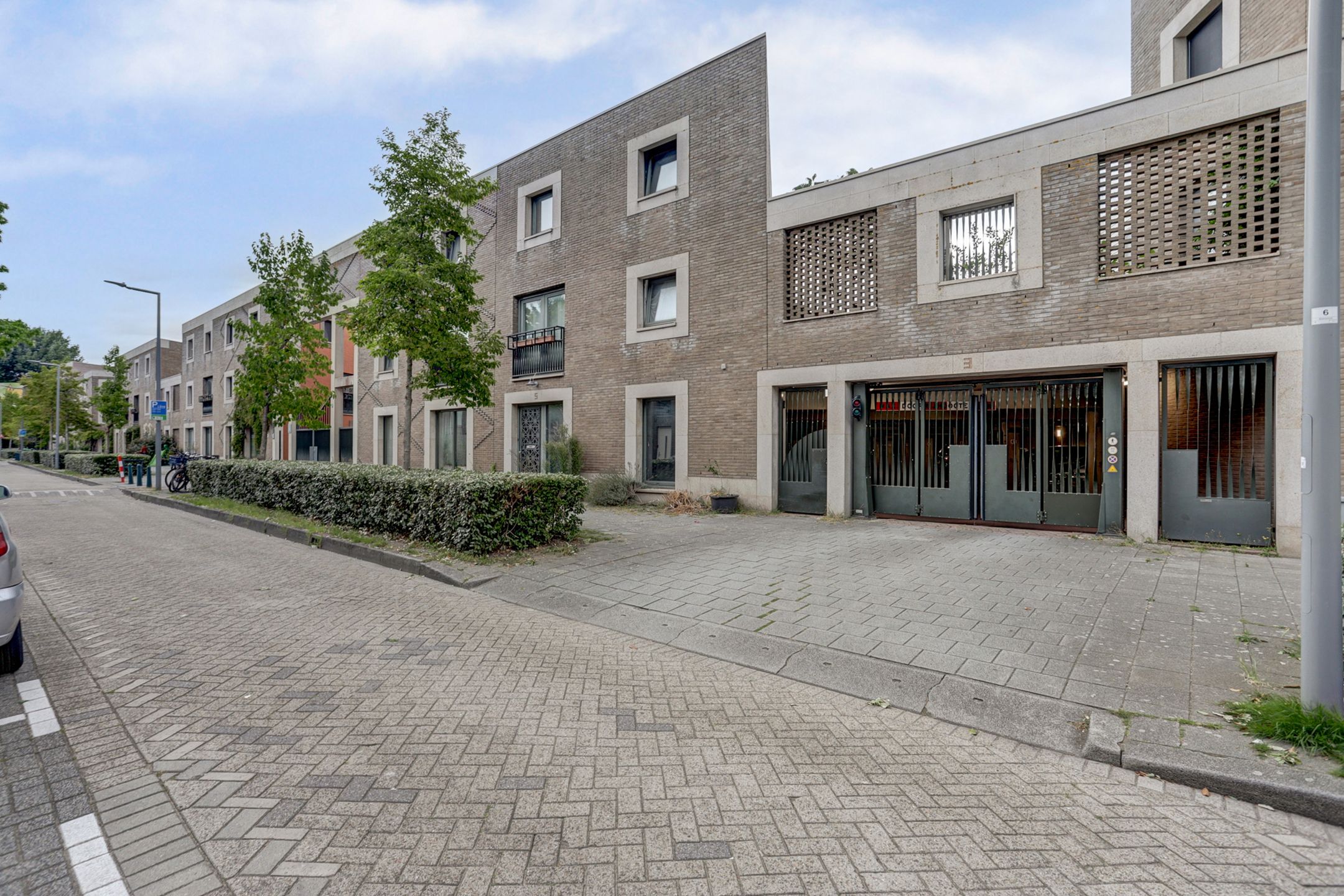 Photo 24 of Iwanhof 9