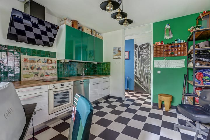 Foto 10 van Iwanhof 9