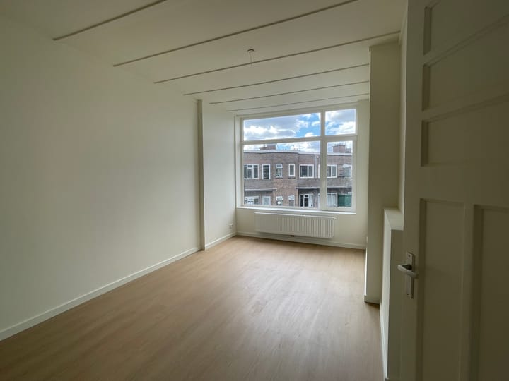 Foto 5 van Van Heutszstraat 171