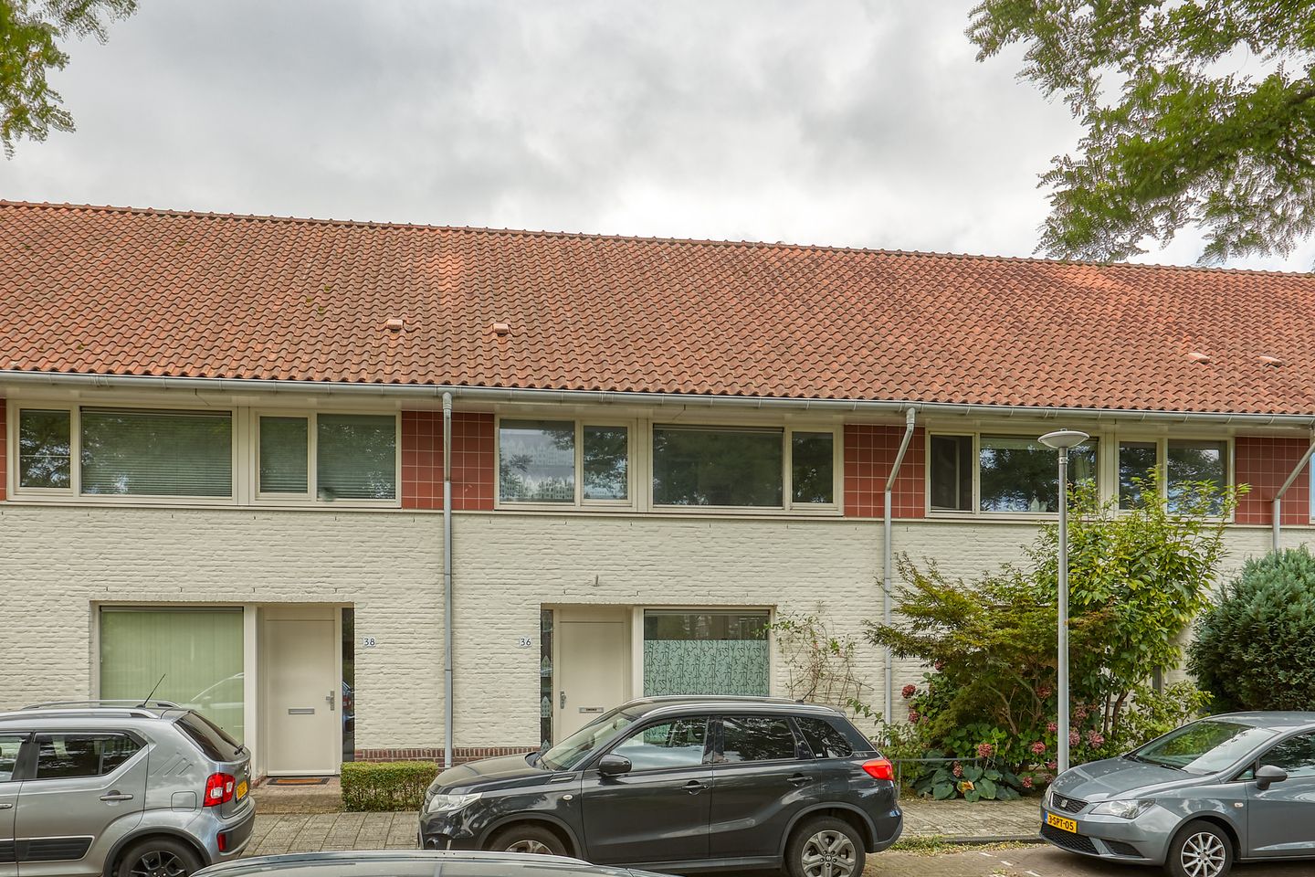 Foto 1 van Waterspinhof 36