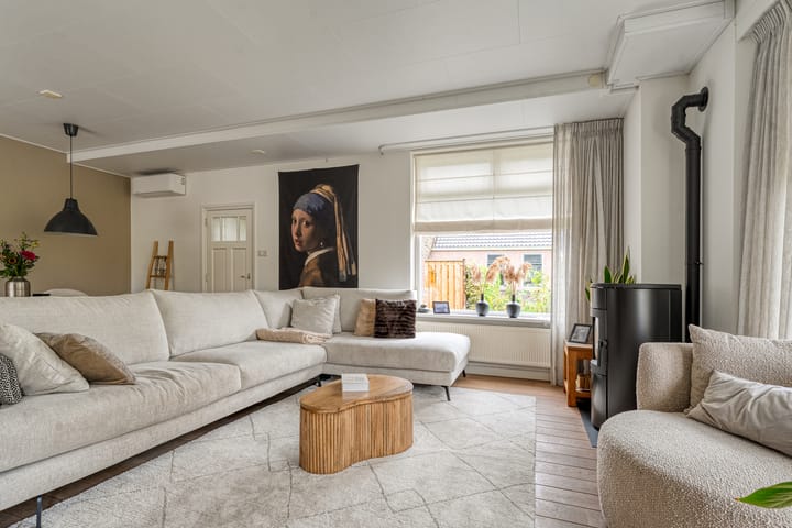 Photo 6 of Dorpsstraat 18