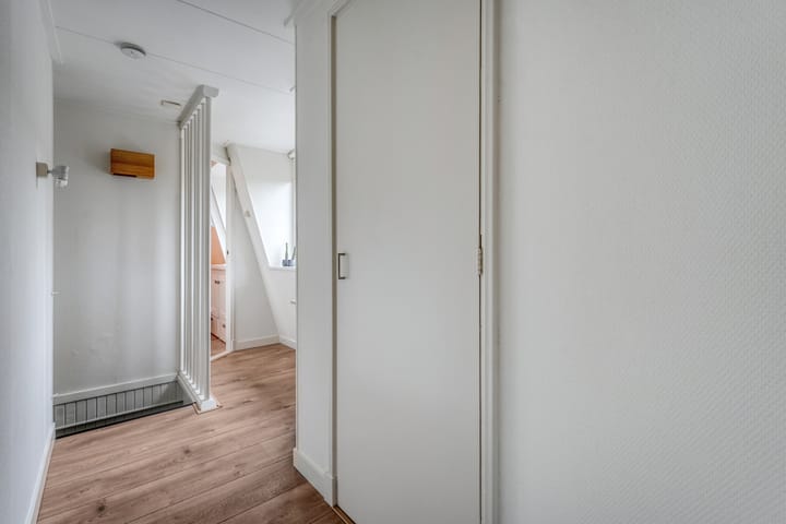 Photo 17 of Dorpsstraat 18