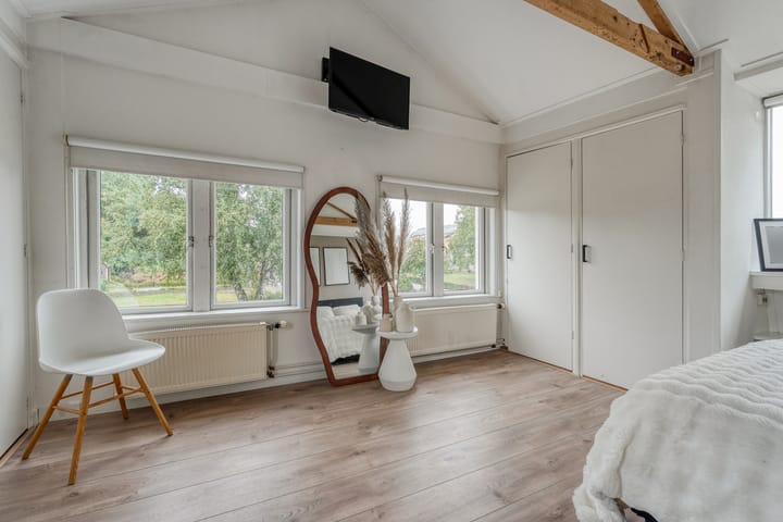 Photo 23 of Dorpsstraat 18