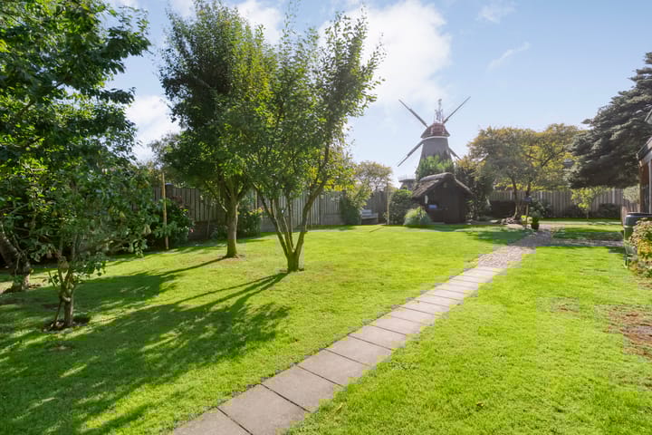 Photo 40 of Dorpsstraat 18